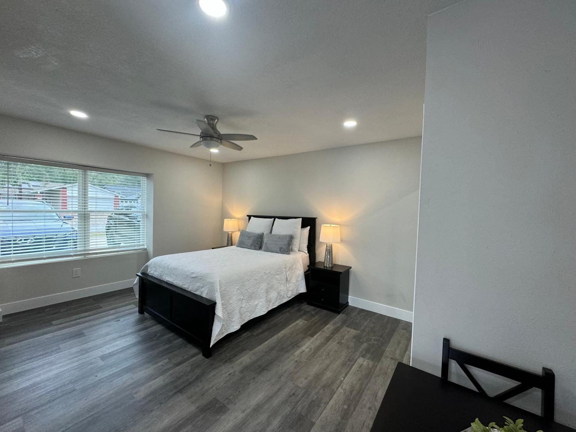 Deluxe Apartment Whit Laundry Tampa Exterior foto